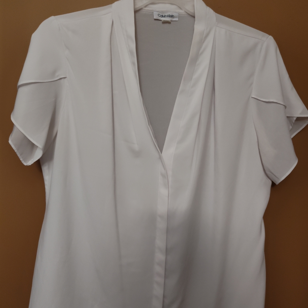 Calvin Klein White V-Neck Draped Flutter Sleeve Blouse